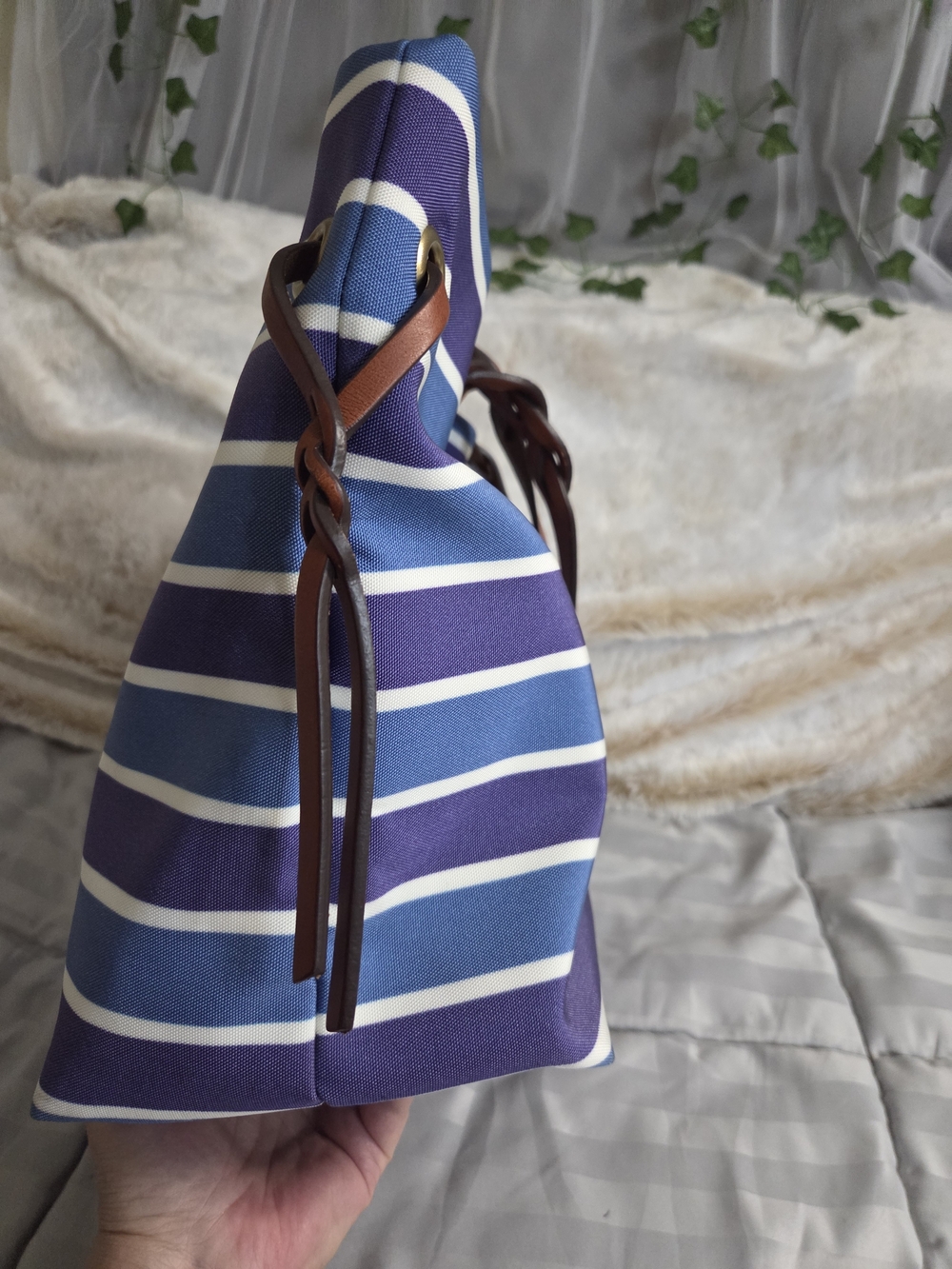 Dooney & Bourke Canvad Sullivan Shopper Tote Bag - Picture 3 of 14
